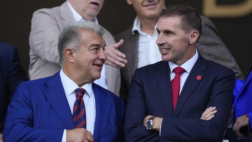 Joan Laporta y Delfí Geli, presidente del Barça y del Girona, en el palco del Lluís Companys