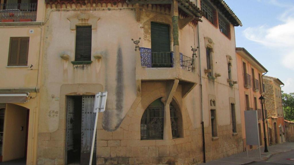 La obra modernista menos conocida de Osona, la Casa Pallàs
