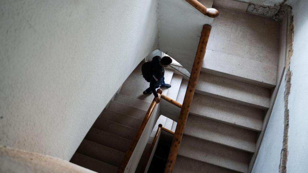 Un dels edificis okupats al quartel de la Guàrdia Civil de Sabadell