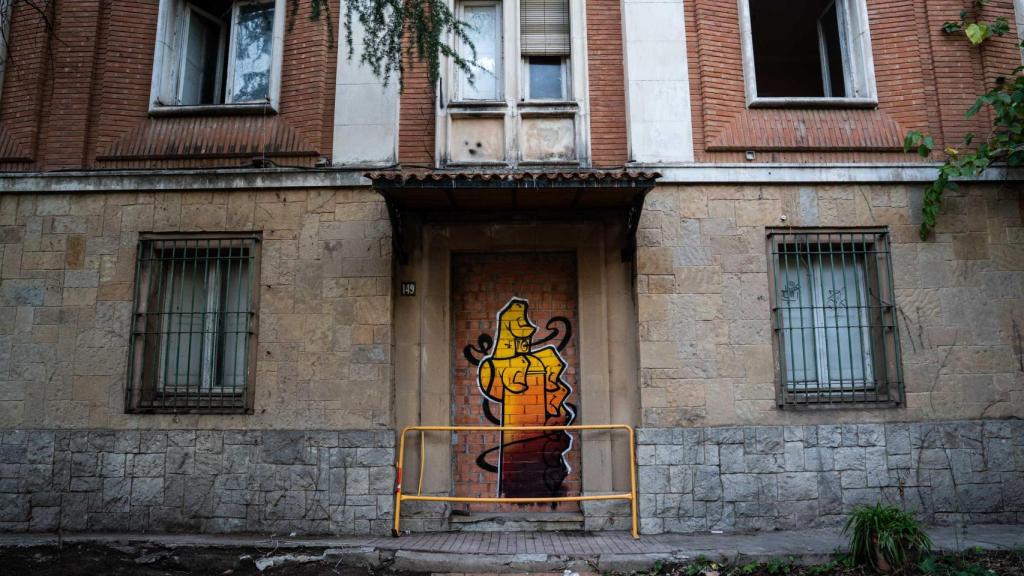 Exterior del cuartel de la Guardia Civil en Sabadell