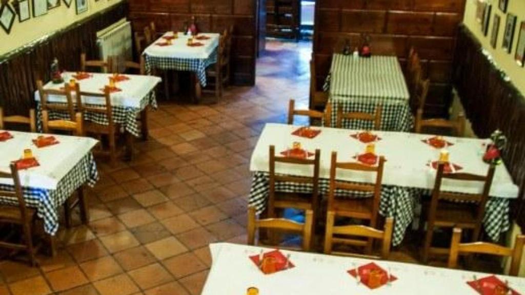 Interior del restaurante Can Borrell