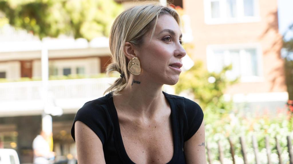 Victoire Cogevina durant l'entrevista amb Metrópoli a Barcelona