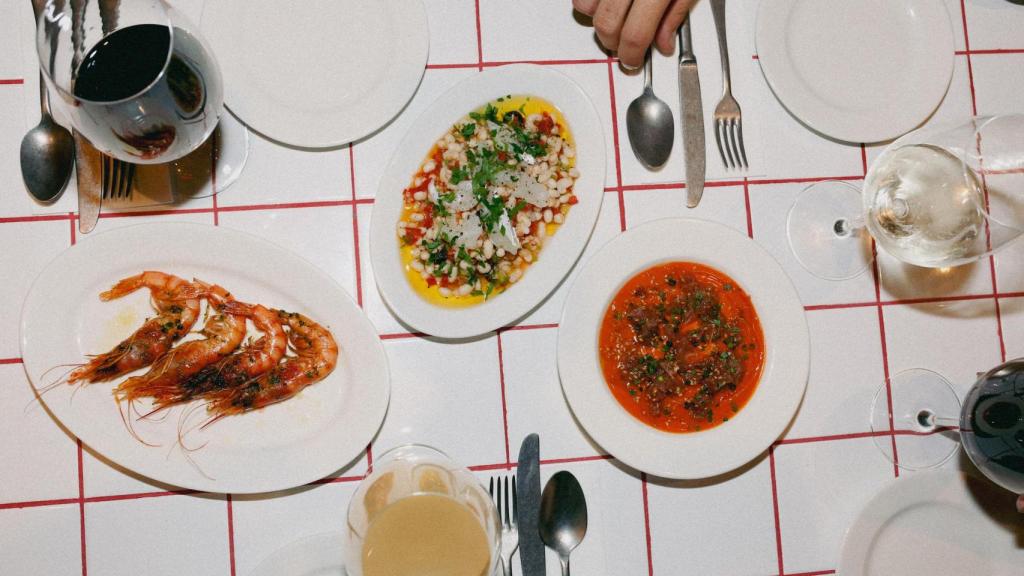 Platos de Bar Pimentel, la taberna que arrasa en el Born