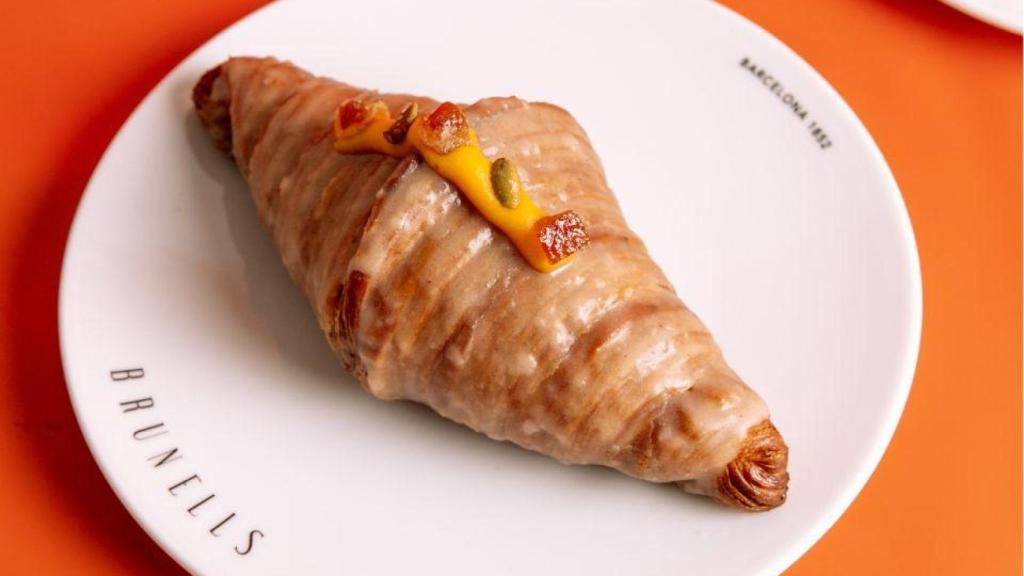 Esta pastelería centenaria de Barcelona elabora los mejores cruasanes de España: de mantequilla, tradicional o calabaza
