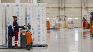 Se buscan 350 empleados en Tarragona: una compañía de productos de descuento abre nueva planta en el Penedès