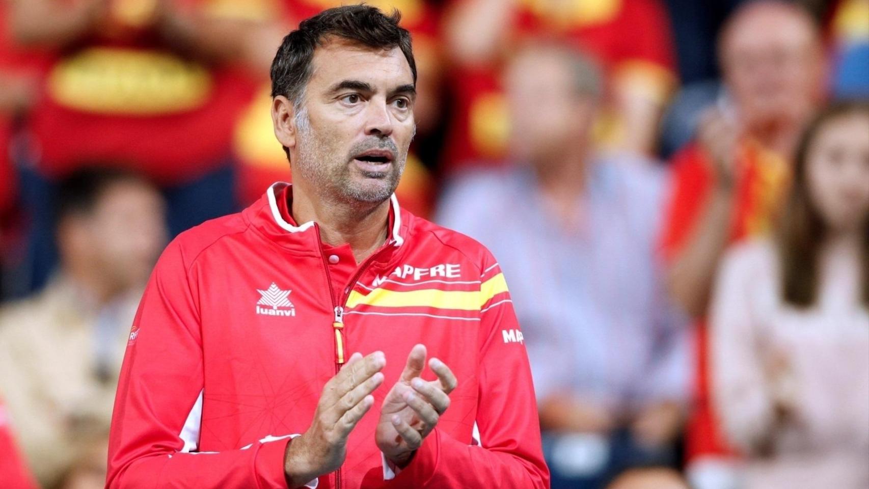 El extenista Sergi Bruguera, en su etapa de capitán del equipo español de Copa Davis / EP