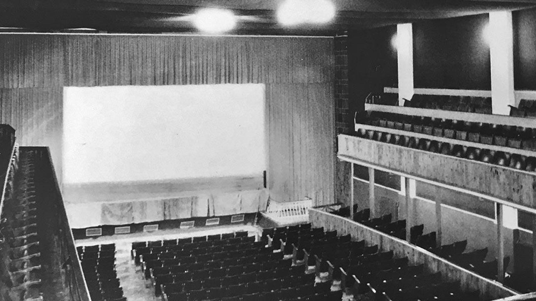 Imagen de época de la Sala Mozart, la más antigua de Cataluña