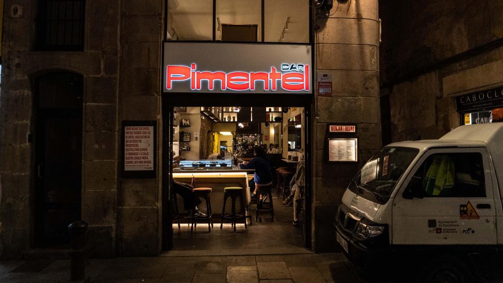 Bar Pimentel, la taverna de Grup Amicks al barri del Born