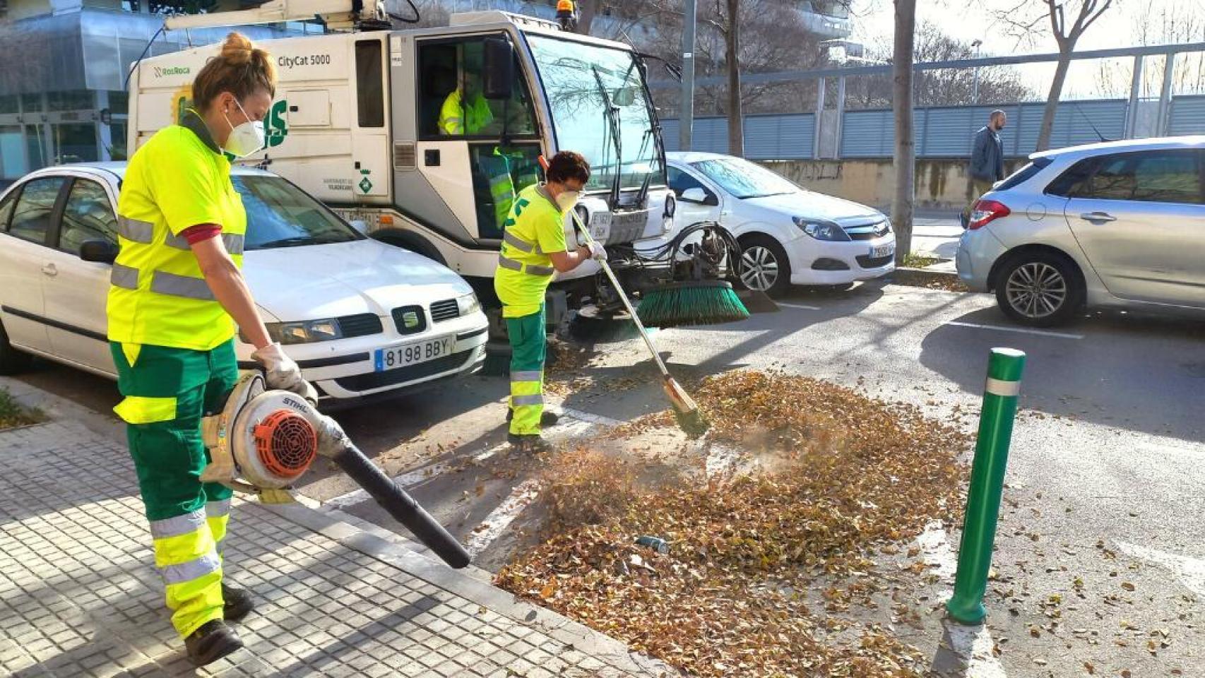 Viladecans estudia implantar controles de alcoholemia y drogas a sus trabajadores municipales
