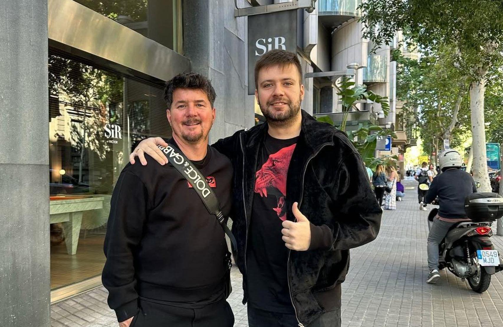 Flavio Rollo junt a Rodrigo Messi a Barcelona