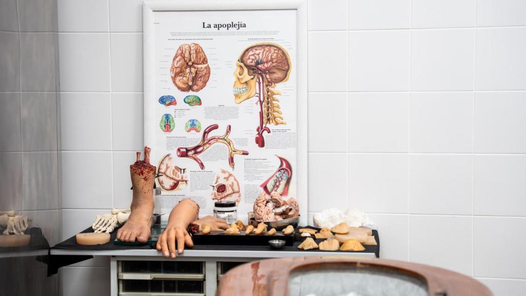 Sala de formación de los futuros tanatopractores y embalsamadores