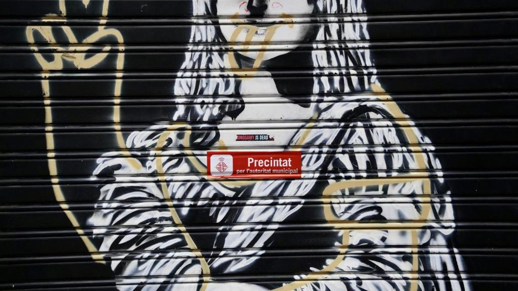 Precinto en el local de La Traviesa