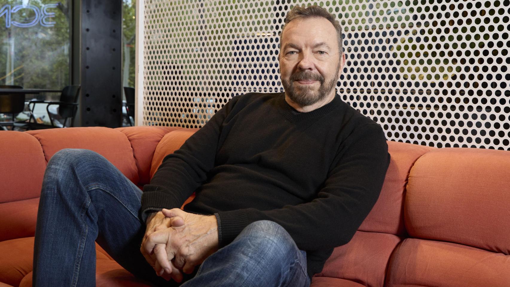 Alan Ball, guionista de 'American Beauty': No sé si Trump va a sobrevivir a este mandato