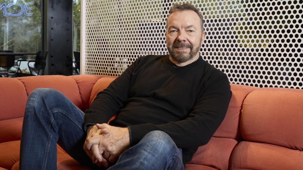 Alan Ball, guionista de 'American Beauty': No sé si Trump va a sobrevivir a este mandato