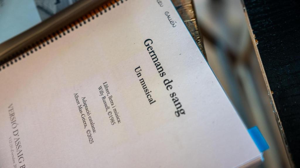 Libreto de ensayos de 'Germans de sang'