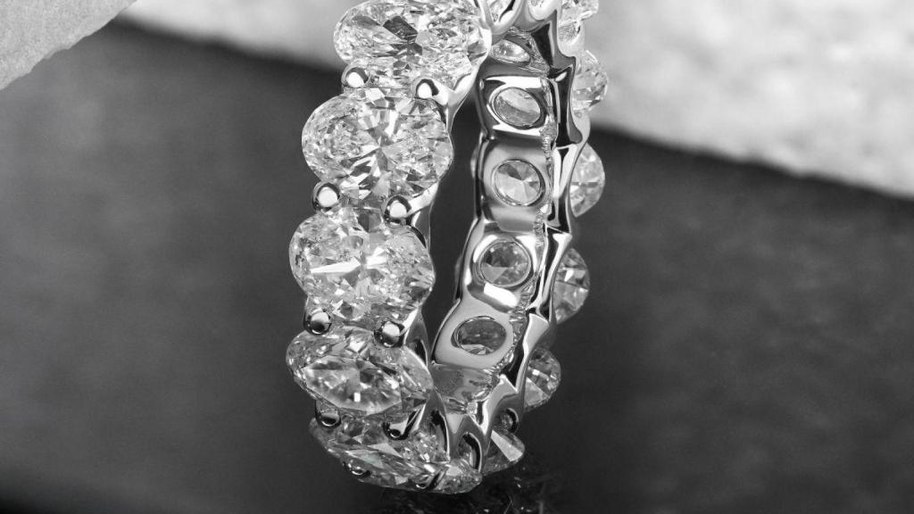 Una joya de lujo en imagen de archivo