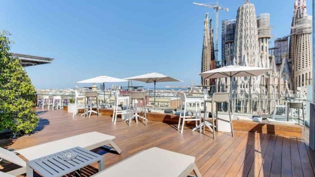 Terraza hotel Rosellón