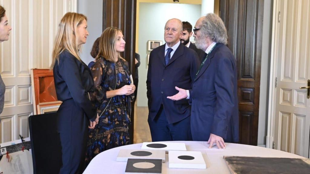 Enrique Lacalle, Mª Eugènia Gay, Mariella Franzoni i Carles Taché a la inauguració By Invitation
