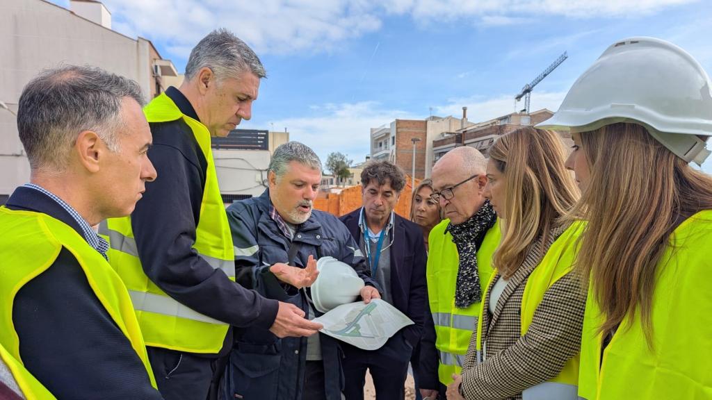 L'alcalde de Badalona, Xavier García Albiol, durant la presentació de les obres de la rambla Sant Joan