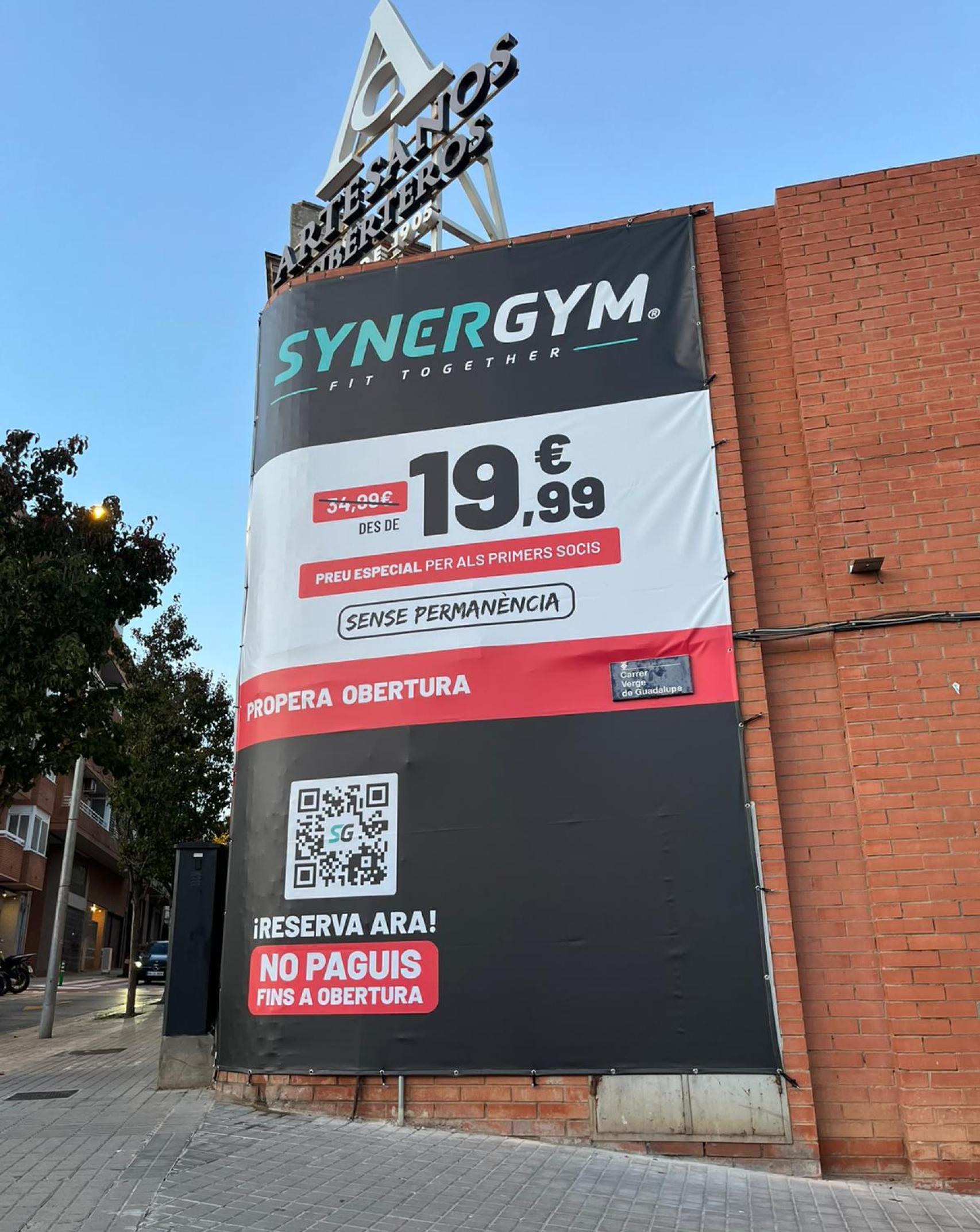 Anunci del nou gimnàs Synergym que obrirà a Esplugues