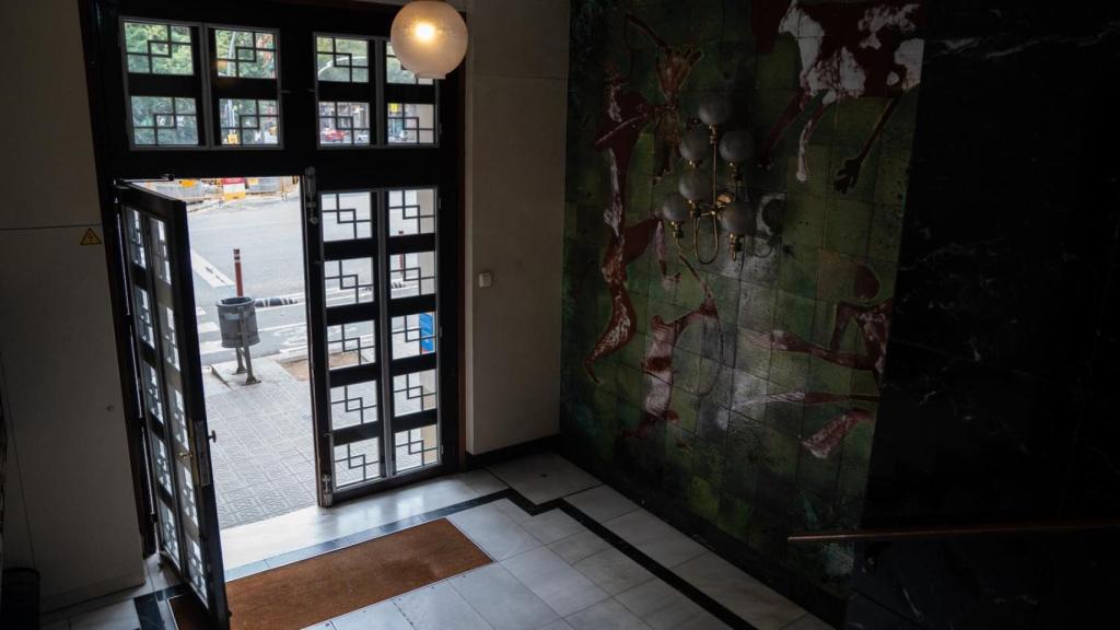 Porteria d'un edifici a Les Corts