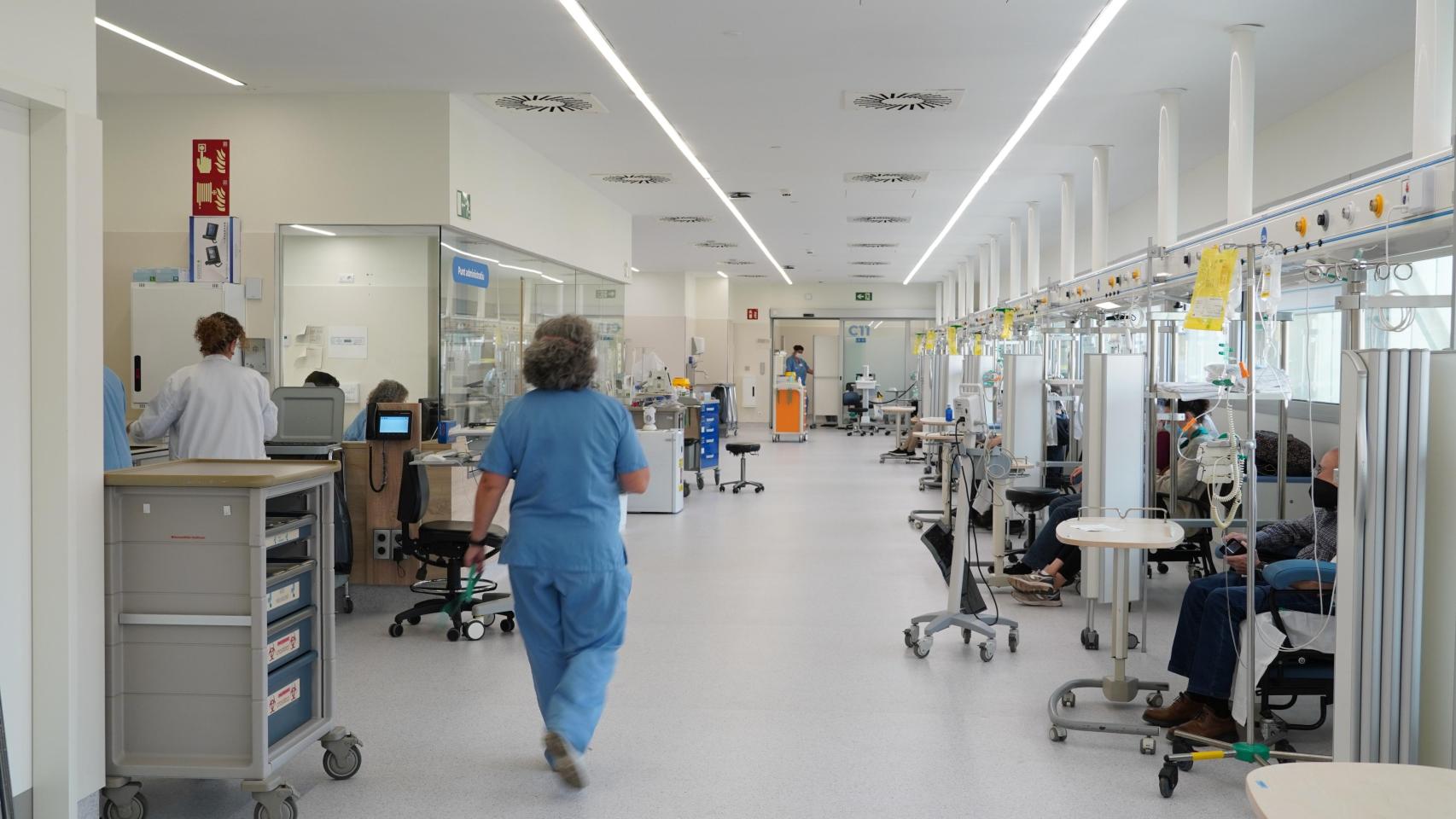Imagen de archivo de una sala de hospital de Barcelona