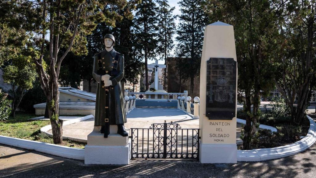 Panteó del Soldat del cementiri de Sant Andreu