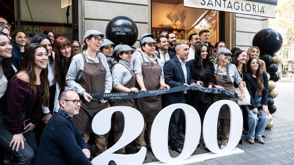 Celebració de l’obertura del local 200 de Santagloria
