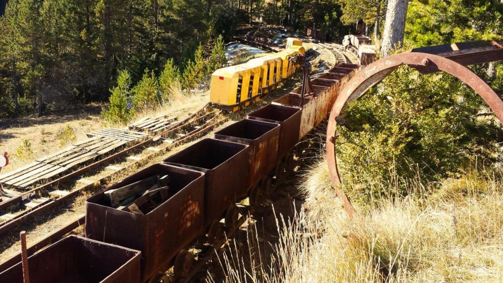 El cementerio de trenes de Cataluña