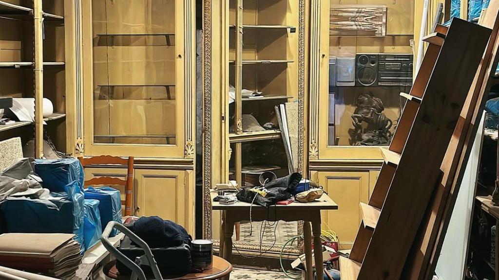 Reformes a l’antiga llibreria Sant Jordi després que el negoci de Rafa Serra la rescatés