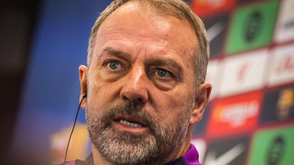 Hansi Flick atiende a los medios de comunicación antes del Barça-Atlético
