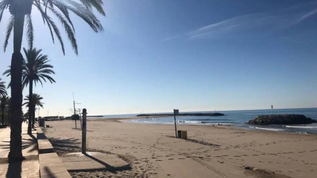 Una playa de Cunit en una imagen de archivo