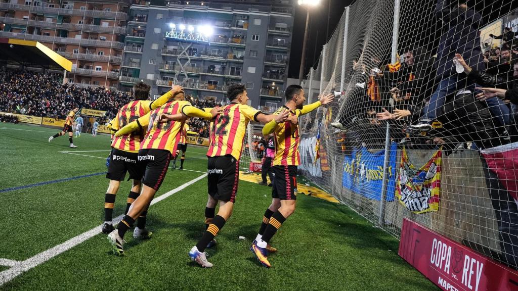 Jugadores del Sant Andreu celebrando el gol