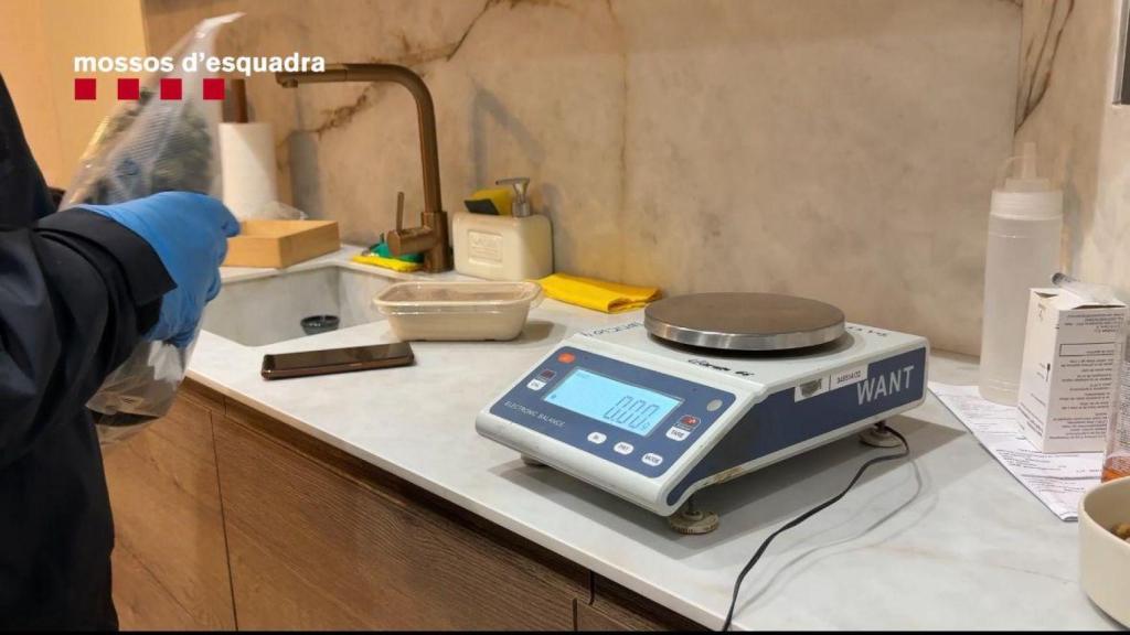 Droga trobada durant l'operatiu d'aquest dimecres a Barcelona, Badalona i RubíatsApp Image 2025-12-05 at 10.01.58