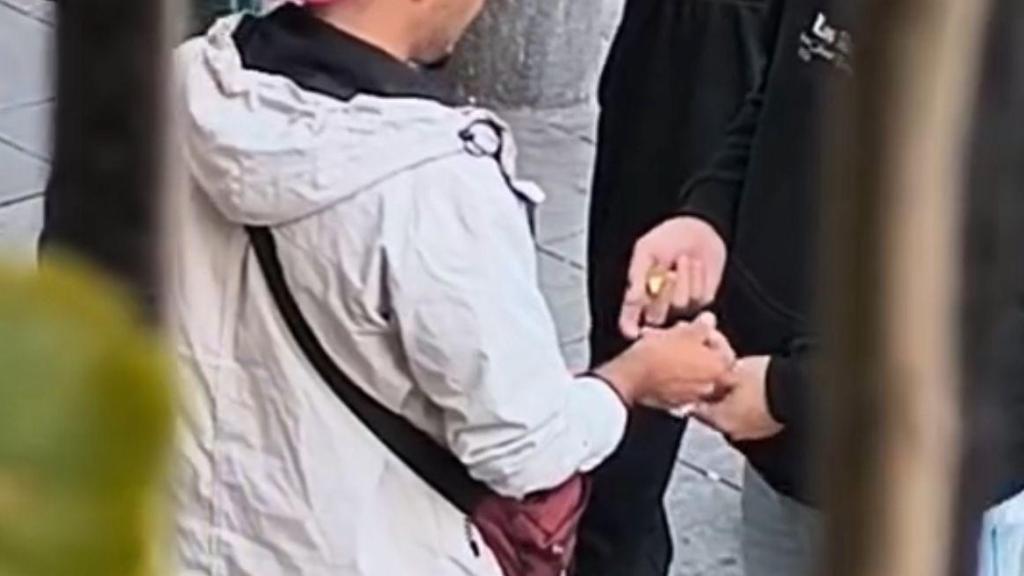 Intercambio de pastillas en pleno Raval