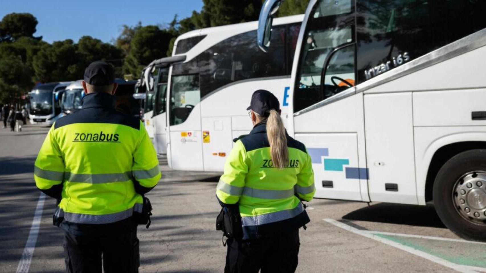 Barcelona pone en marcha la Zona Bus 4.0, el sistema inteligente para ordenar la movilidad turística