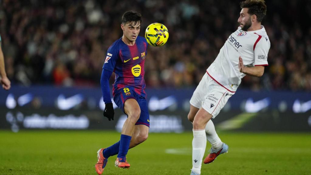 Pedri, ante Osasuna