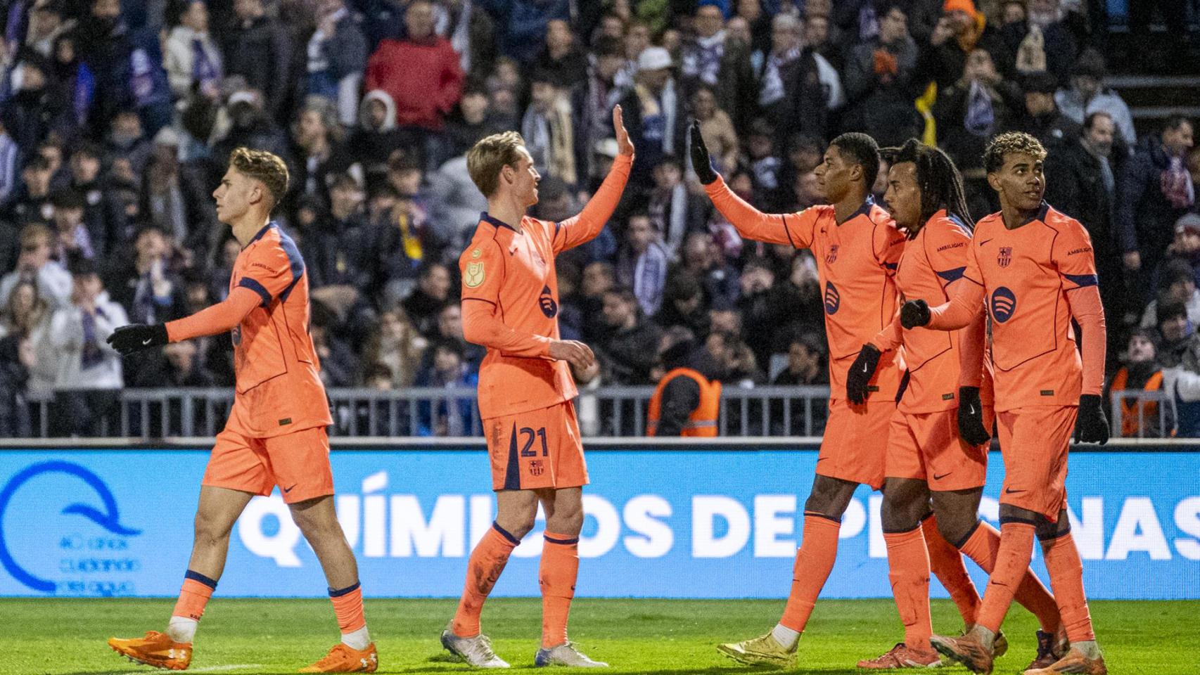 Los jugadores del Barça celebran el segundo gol ante el Guadalajara
