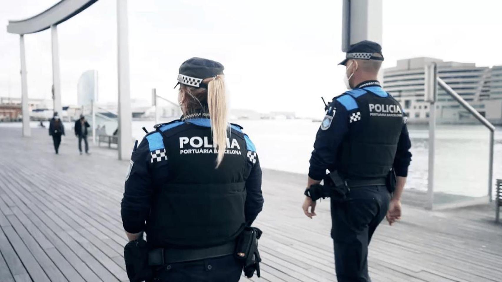 Agentes de la Policía Portuaria de Barcelona