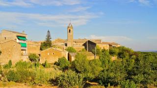 El pueblo de Cataluña de dos letras y un patrimonio incalculable: tiene sólo 51 habitantes