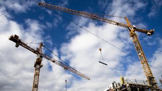Obras de construcción de viviendas en una imagen de archivo