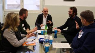 Patrulles en binomi davant la “inseguretat” al metro de Barcelona, el propòsit per al 2026 del PP i sindicats