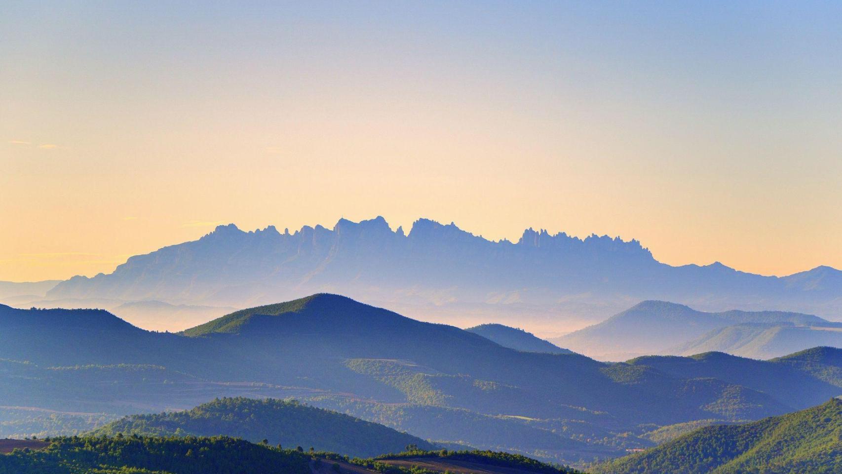 Vistas de Montserrat desde un mirador