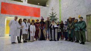 Recibimiento en el vestíbulo del Hospital