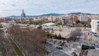 Lado Besòs de la plaza de les Glòries de Barcelona