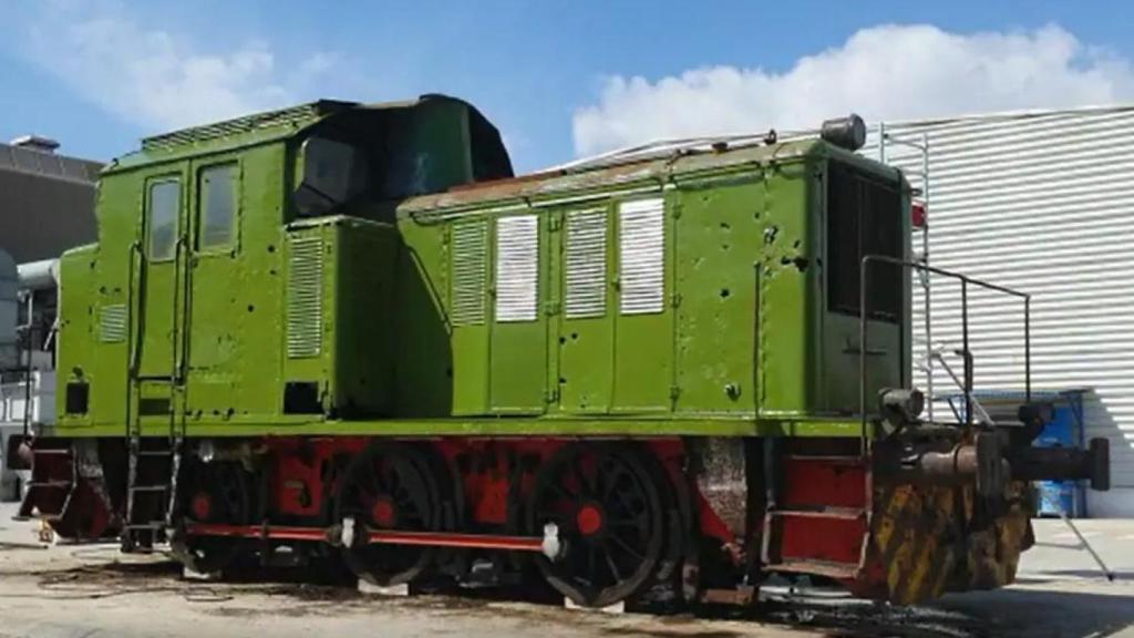 La locomotora 10335