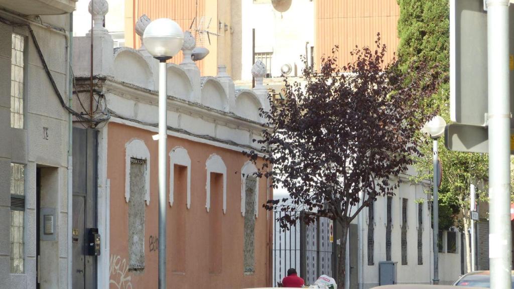Les casetes del Passatge Pons de L'Hospitalet en una imatge d'arxiu