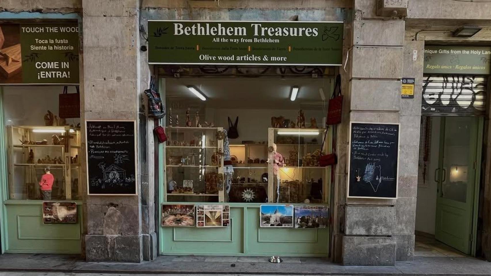 Exterior de la tienda Bethlehem Treasures de Barcelona