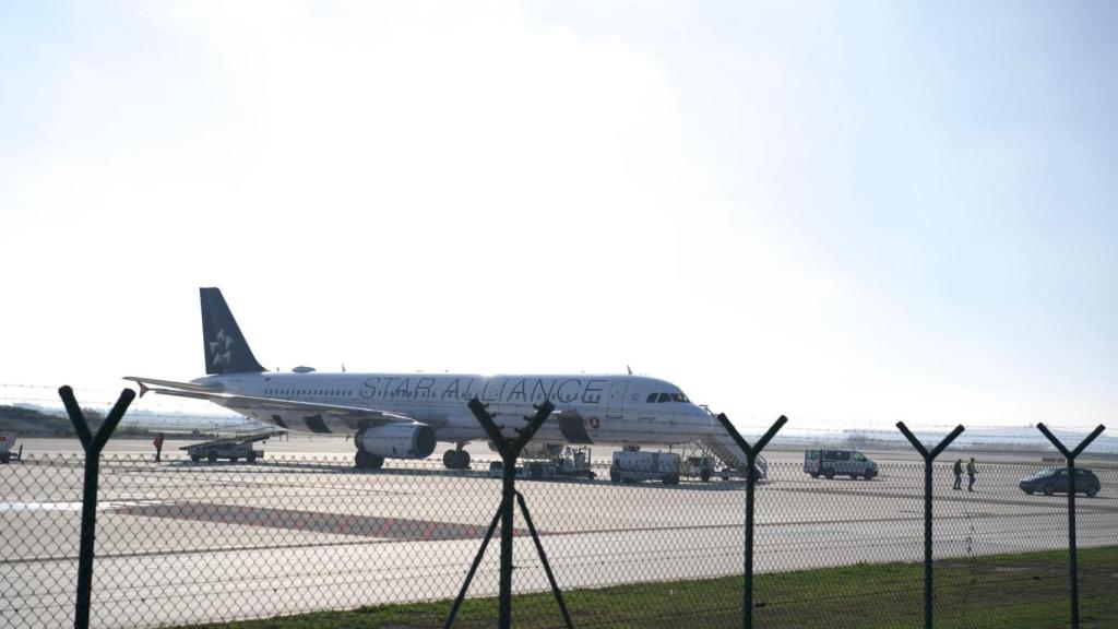 Avión que ha aterrizado de emergencia en Barcelona