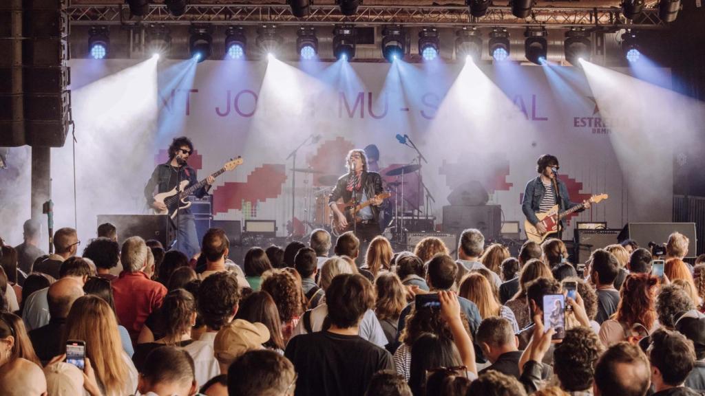 Concierto en La Antigua Fábrica Estrella Damm